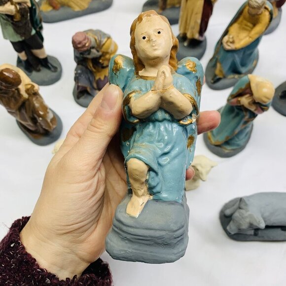 Vintage Christmas Nativity Set Figures Hand Painted Lot Of 18 - Picture 10 of 16
